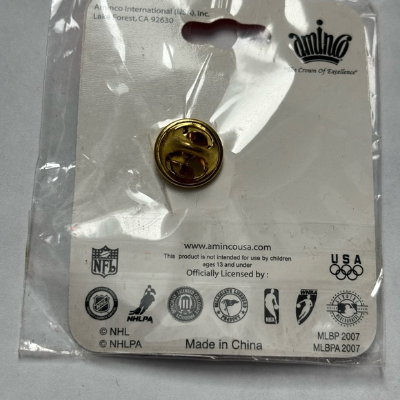 Tostitos fiesta bowl collectors pin - Picture 2 of 2